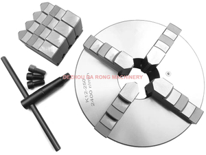 Четырехкулачковый самоцентрирующийся патрон