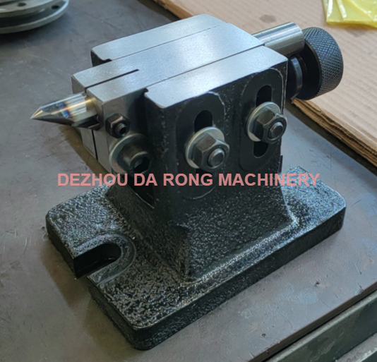 ХВОСТОВАЯ БУЛАВКА УНИВЕРСАЛЬНОЙ ДЕЛИТЕЛЬНОЙ ИЛИ ИНДЕКЦИОННОЙ ГОЛОВКИ